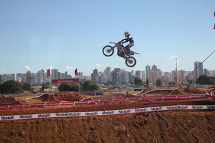 九游娱乐(jiuyou)官方网站-全场瞩目的“破纪录瞬间”:运动员超越自我极限